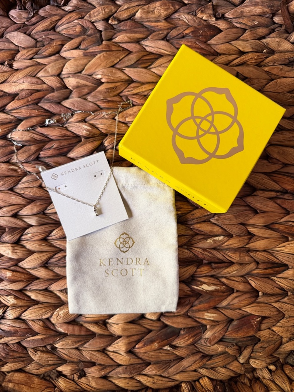 Kendra Scott Silver Phoebe Pendant Necklace - Silver